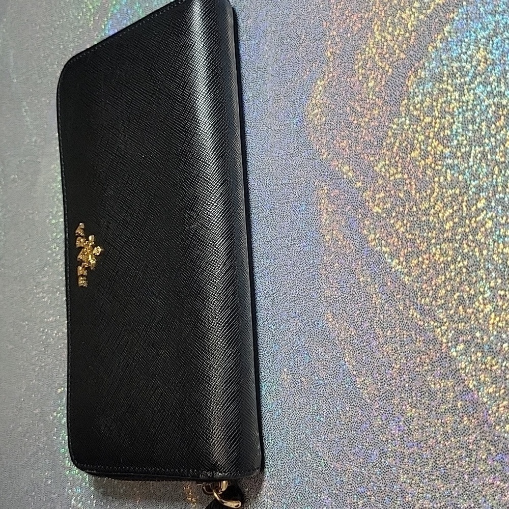 Prada Black Saffiano Textured Leather Zip Around Continental Long Wallet - Picture 4 of 12